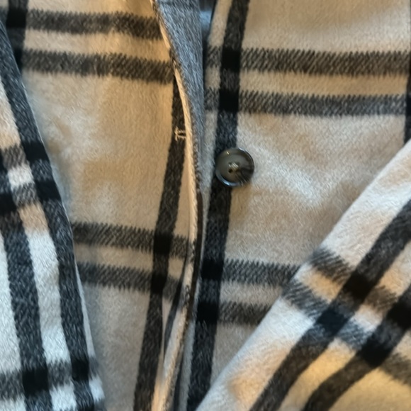 Reversible shacket - Picture 3 of 3